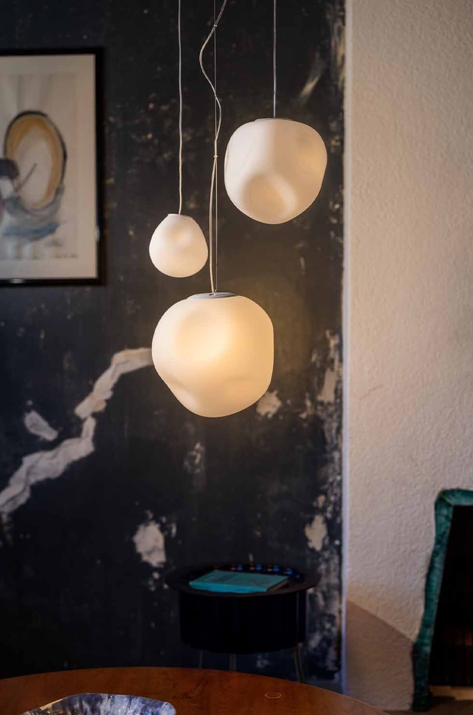 Foscarini Hoba midi, Sospensione