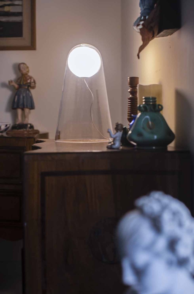 Foscarini Satellight with touch dimmer, Tavolo