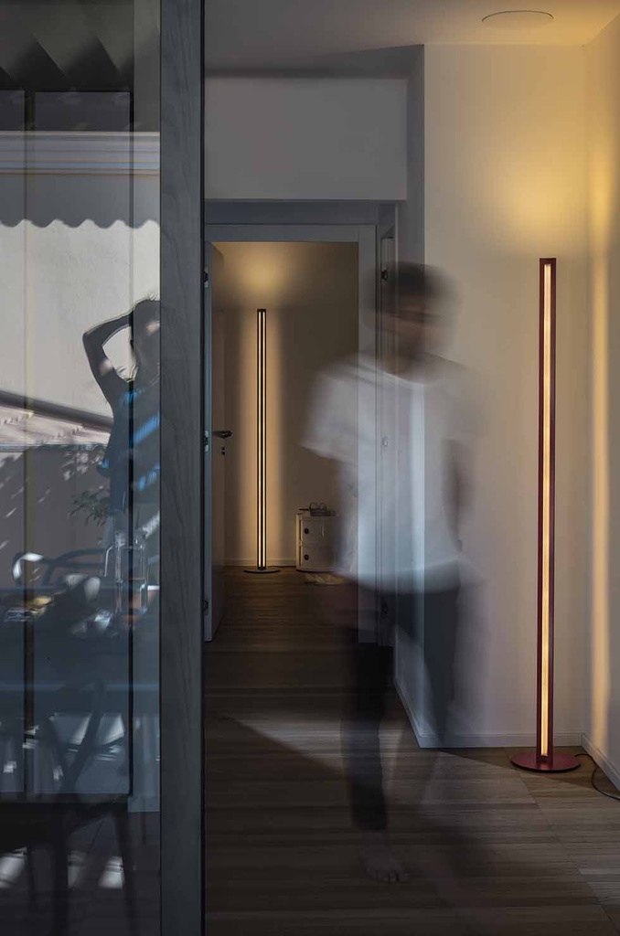 Foscarini Chiaroscura, Terra