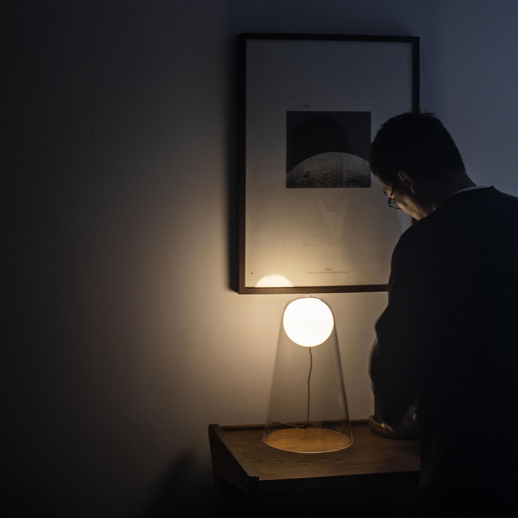 Foscarini Satellight with touch dimmer, Tavolo