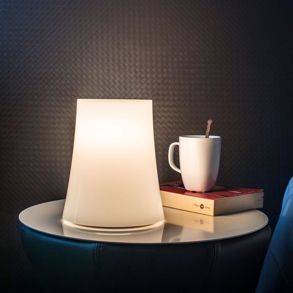 Foscarini Birdie Zero piccola, Tavolo