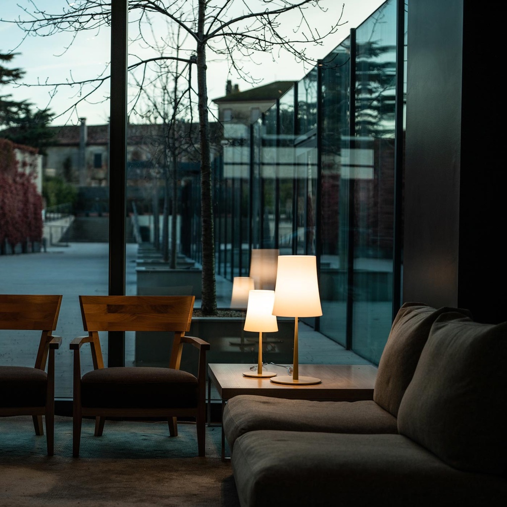 Foscarini Birdie Easy grande, Tavolo